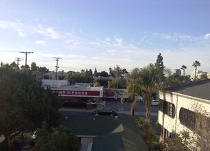 400 Cameron Pl in Glendale, CA - Building Photo - Building Photo