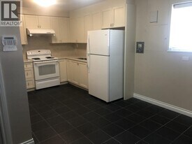 21XX W 49th Ave in Vancouver, BC - Building Photo