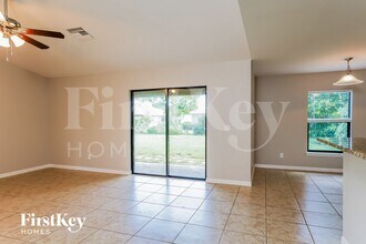 1117 SE 18th Terrace in Cape Coral, FL - Building Photo - Building Photo