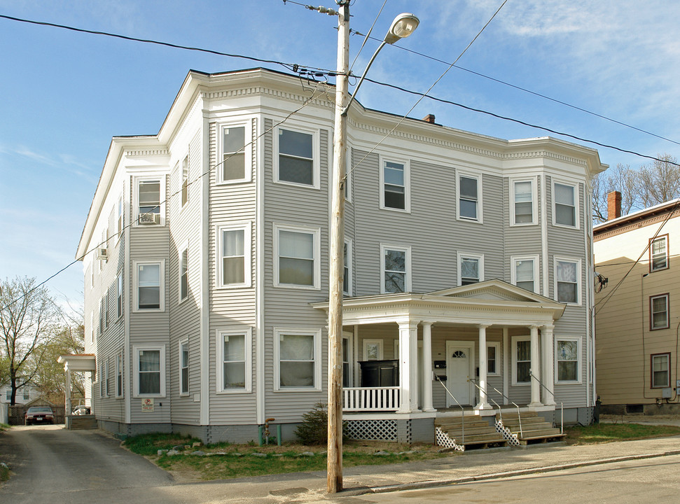 280 Conant St in Manchester, NH - Building Photo