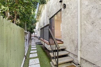 525 Concord St, Unit 106 in Glendale, CA - Building Photo - Building Photo