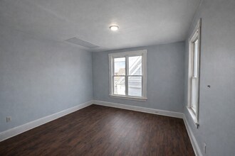 312 Walker Ave, Unit 1 in Butler, PA - Foto de edificio - Building Photo