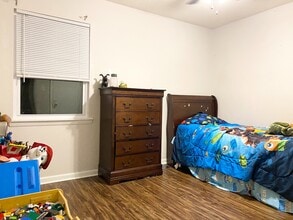 478 Elm St in Hinesville, GA - Building Photo - Building Photo