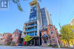 224 Lyon St. N in Ottawa, ON - Building Photo