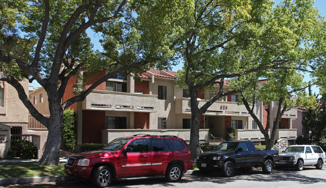 Verdugo Hills in Burbank, CA - Building Photo - Building Photo