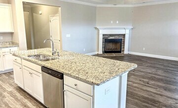 130 Shrewsberry Dr in Huntsville, AL - Building Photo - Building Photo