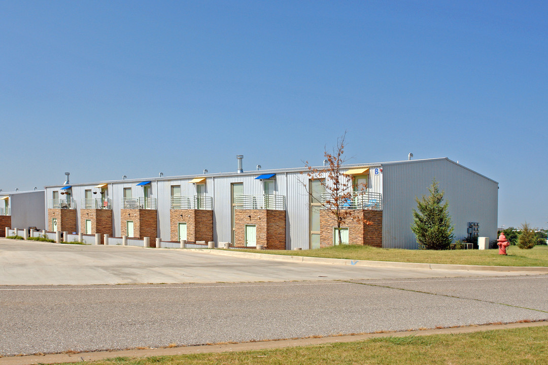 Summit Lofts in Oklahoma City, OK - Building Photo