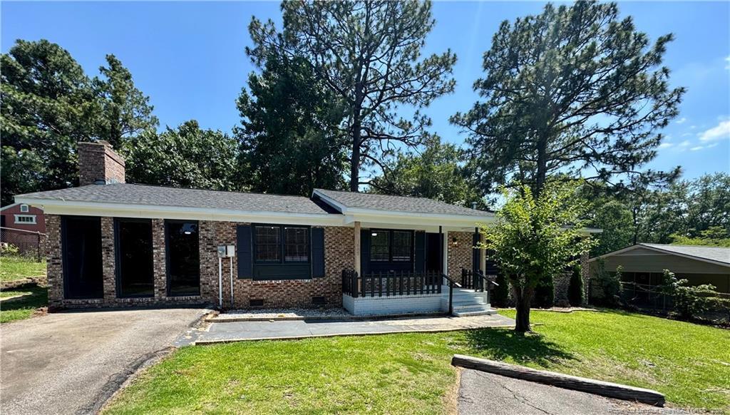 7605 Jennings Ln in Fayetteville, NC - Building Photo