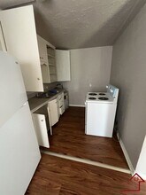 410 SW 14th St-Unit -B in Lawton, OK - Building Photo - Building Photo