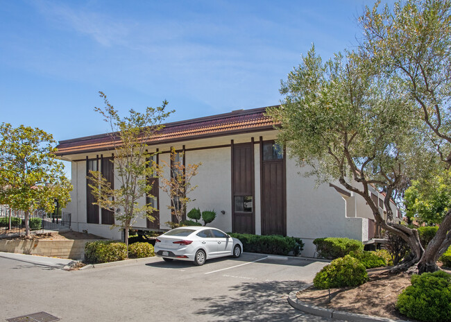 Allenwood in San Jose, CA - Building Photo - Building Photo