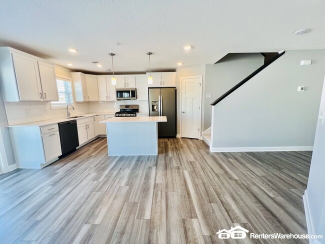 property at 1133 Middlefield Rd
