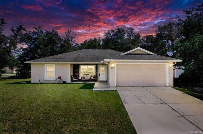 8329 N Dandelion Way in Citrus Springs, FL - Building Photo - Building Photo