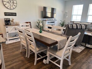 212 Addison Ct in Blacksburg, VA - Building Photo - Building Photo