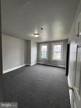 533 BUTTONWOOD St in Norristown, PA - Building Photo - Building Photo
