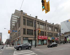 Concord Sky in Toronto, ON - Building Photo - Building Photo