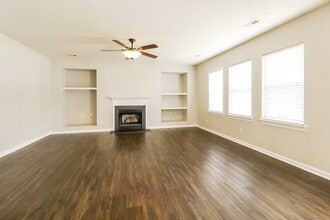 15126 Callow Forest Dr in Charlotte, NC - Foto de edificio - Building Photo