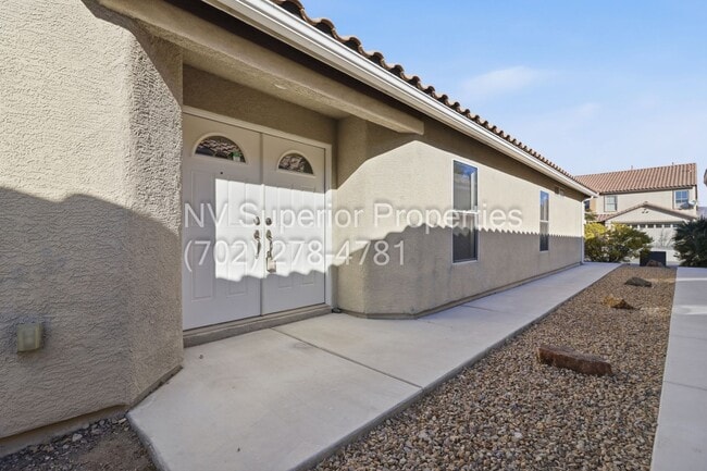 3333 Barada Heights Ave in North Las Vegas, NV - Building Photo - Building Photo
