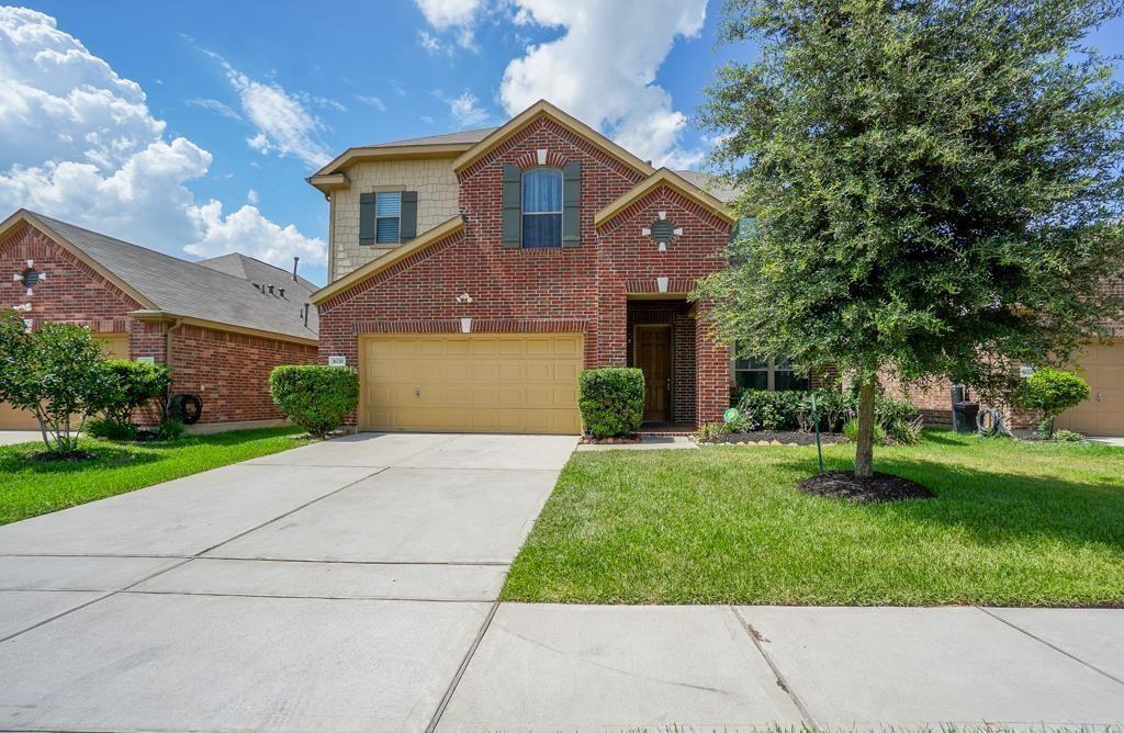 16530 Sheffield Run Dr in Houston, TX - Foto de edificio