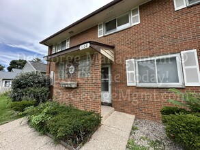 Bennington Townhomes in Rochester, NY - Building Photo - Building Photo