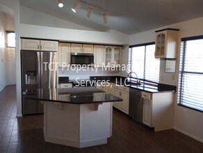 12714 W Alvarado Rd in Avondale, AZ - Building Photo - Building Photo