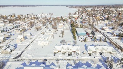 212 Edmund St in Sackets Harbor, NY - Building Photo - Building Photo