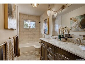 8521 Crescent Dr in Westminster, CO - Building Photo - Building Photo