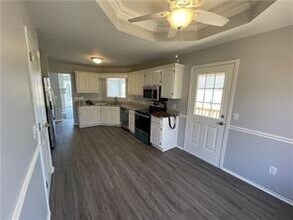 2610 Jean St in Springdale, AR - Building Photo - Building Photo