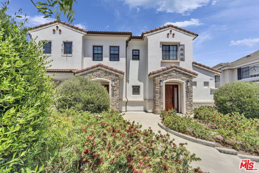 413 California St in Arcadia, CA - Building Photo