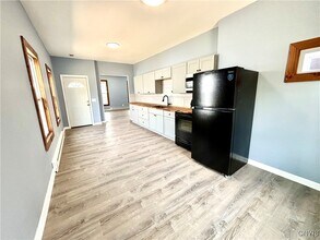 7 Grove Ave in Auburn, NY - Building Photo - Building Photo