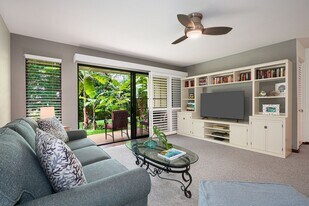 2721 Poipu Rd in Koloa, HI - Building Photo