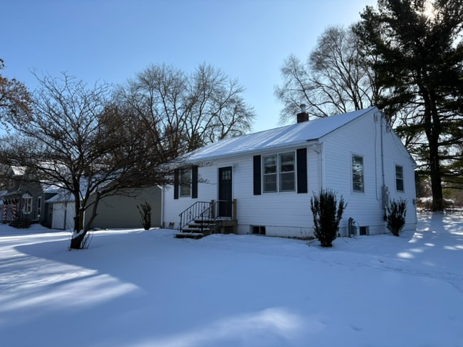 property at 870 Wagon Wheel Trail