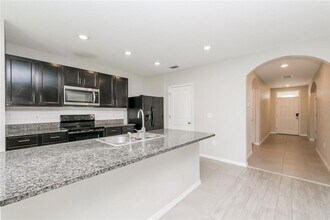 327 Tierra Verde Way in Bradenton, FL - Building Photo - Building Photo