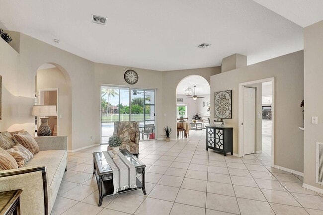 11723 Water Bend Ct, Unit 911 in Wellington, FL - Foto de edificio - Building Photo
