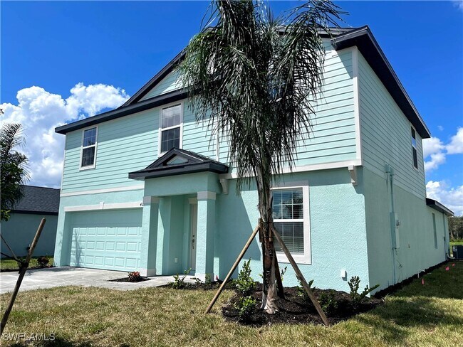 4219 Villa Rapallo Wy in North Fort Myers, FL - Foto de edificio - Building Photo
