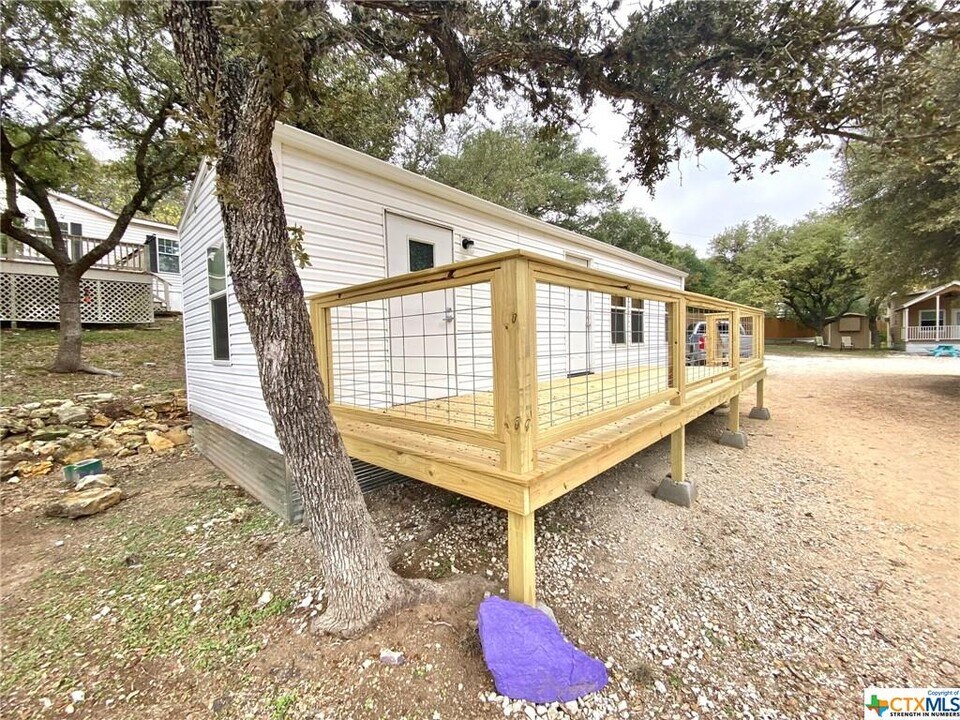 15625 Cranes Mill Rd Photo