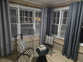 614 S Ridgewood Ave in Daytona Beach, FL - Building Photo - Building Photo