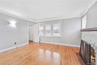 1524 Cicotte Ave in Lincoln Park, MI - Building Photo - Building Photo