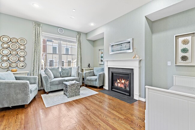 5 Roosevelt Dr in Wood Ridge, NJ - Foto de edificio - Building Photo