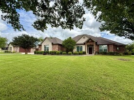 102 Aledo Pointe Dr in Aledo, TX - Building Photo