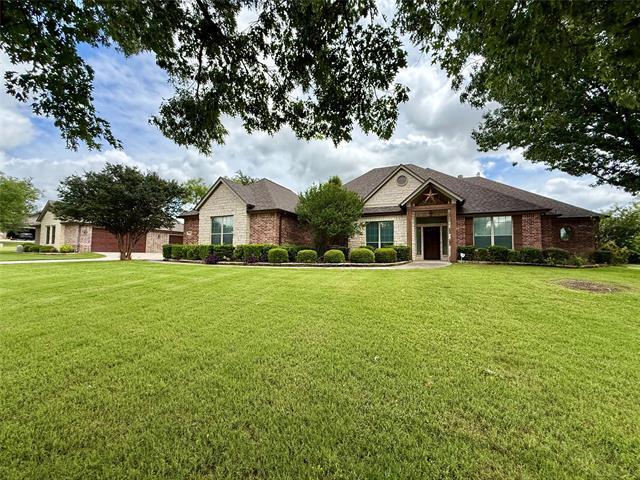 property at 102 Aledo Pointe Dr
