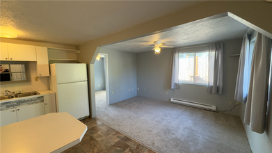 417 S 11th St in Mount Vernon, WA - Building Photo - Building Photo