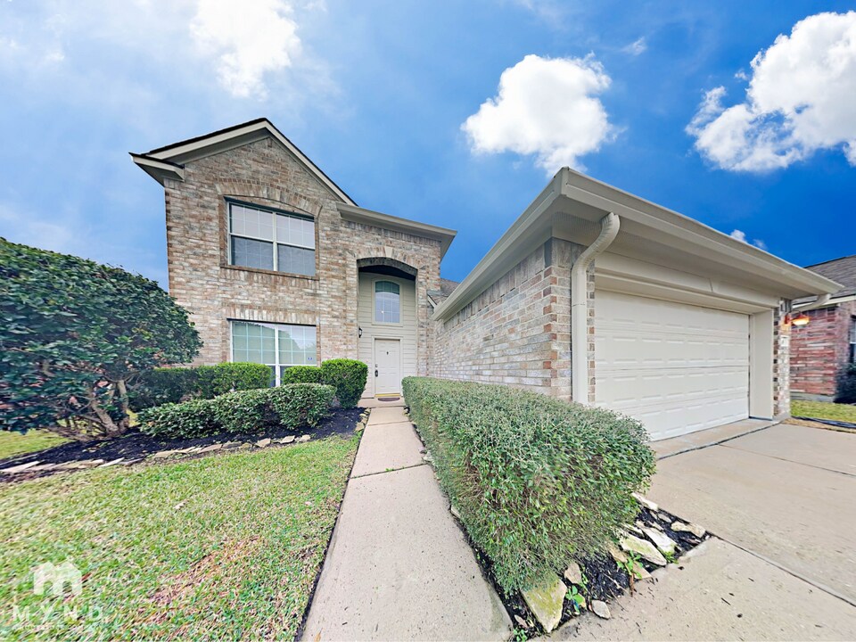 25435 Barmby Dr in Tomball, TX - Building Photo