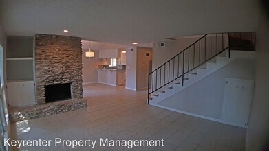 6105 Shadow Valley Dr in Austin, TX - Building Photo - Building Photo