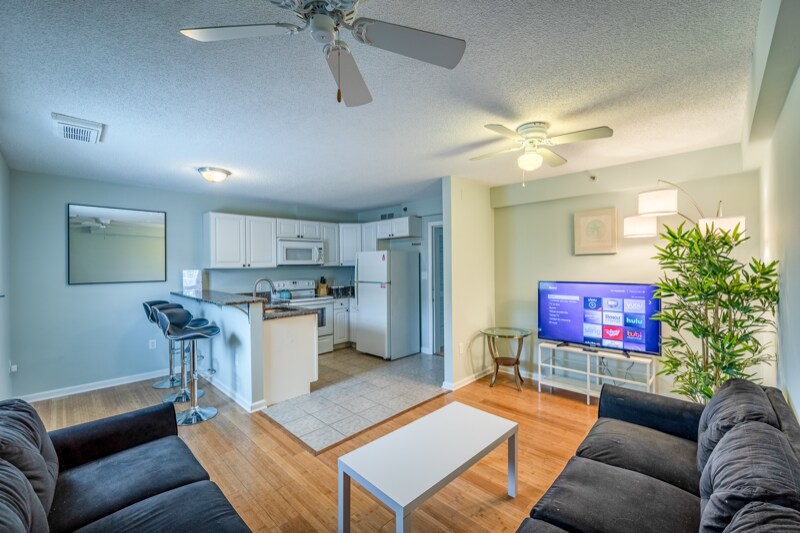 7200 Coastal Hwy in Ocean City, MD - Building Photo