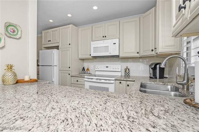 property at 624 Broad Ave S
