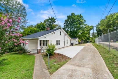 property at 3201 Davenport Rd
