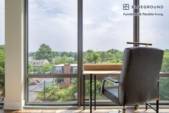 1446 S Grant St-Unit -FL5-ID699 in Arlington, VA - Building Photo - Building Photo