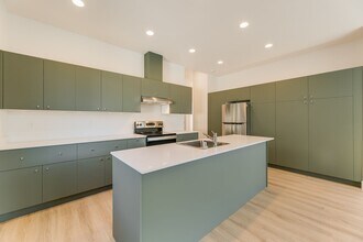 1414 20th Ave in Seattle, WA - Building Photo - Building Photo