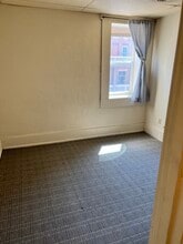 722 Lake St, Unit 1 in Spirit Lake, IA - Building Photo - Building Photo