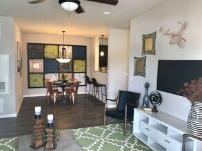 1110 S Kenney Fort Blvd-Unit -185162-1107 in Round Rock, TX - Building Photo - Building Photo